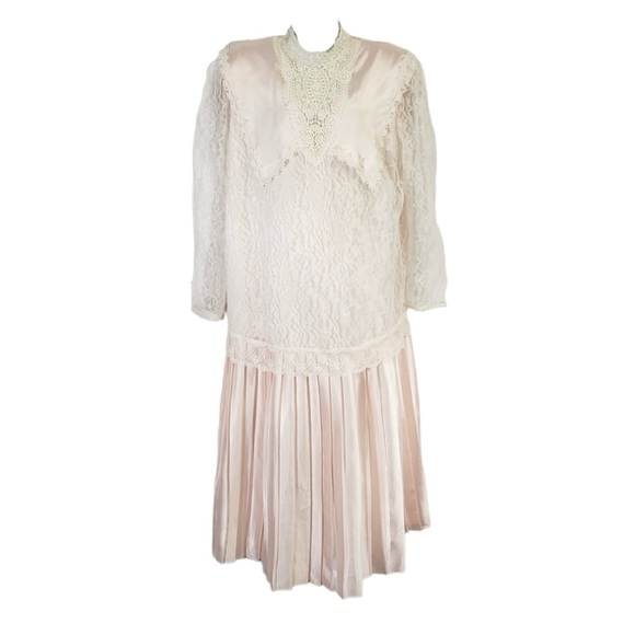 Jessica McClintock Dresses & Skirts - Vintage Jessica McClintock Satin & Lace Wedding Dress Size 14